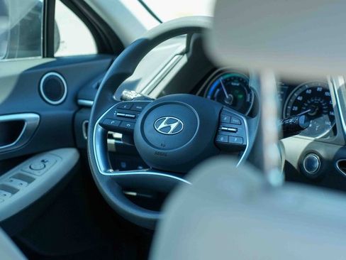 Used 2023 Hyundai Sonata Blue FWD image 18