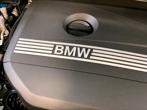 Used 2025 BMW X1 xDrive28i w/ Technology Package AWD/4WD image 17