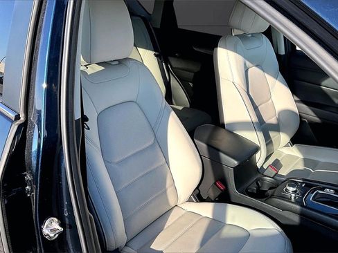 Used 2025 MAZDA CX-5 AWD 2.5 S w/ Preferred Package image 7