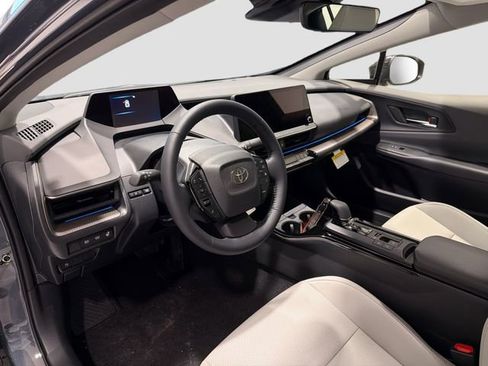 New 2026 Toyota Prius XLE image 7