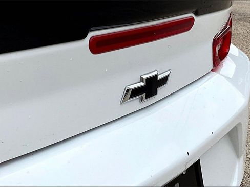 Used 2023 Chevrolet Camaro LT image 32
