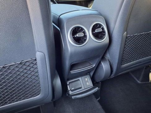 Used 2025 Mercedes-Benz GLA 250 image 18
