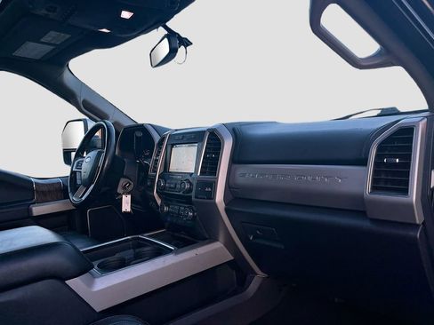 Used 2017 Ford F350 4x4 Crew Cab Super Duty image 29