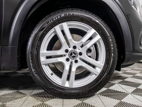 Used 2020 Mercedes-Benz GLB 250 4MATIC image 38