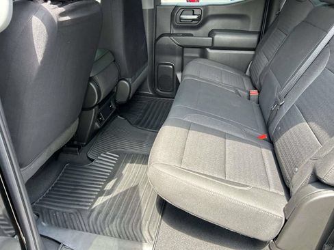 Used 2022 Chevrolet Silverado 1500 Custom RWD image 9