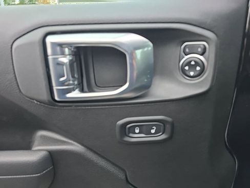 New 2026 Jeep Gladiator Sport image 19