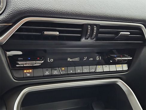 Used 2025 MAZDA CX-70 3.3 Turbo w/ Preferred Package image 17