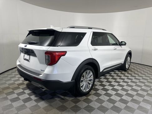 Used 2020 Ford Explorer Limited w/ Class III Trailer Tow Package AWD/4WD image 7