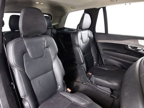 Certified 2023 Volvo XC90 B6 Ultimate w/ Lounge Package AWD/4WD image 27