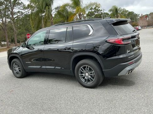 Certified 2025 GMC Acadia Elevation image 6