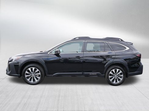 Certified 2024 Subaru Outback Limited AWD/4WD image 4