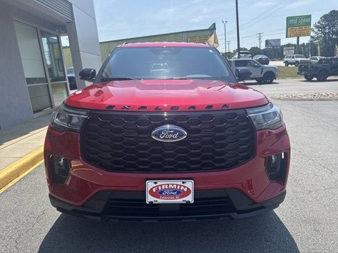 Certified 2025 Ford Explorer ST-Line w/ Premium Package RWD image 3