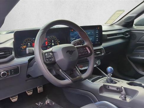 Used 2024 Ford Mustang Dark Horse image 9