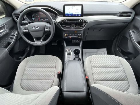 Certified 2020 Ford Escape SE image 11