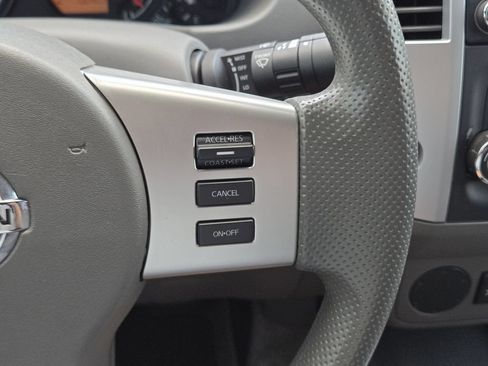 Used 2016 Nissan Frontier SV RWD image 26