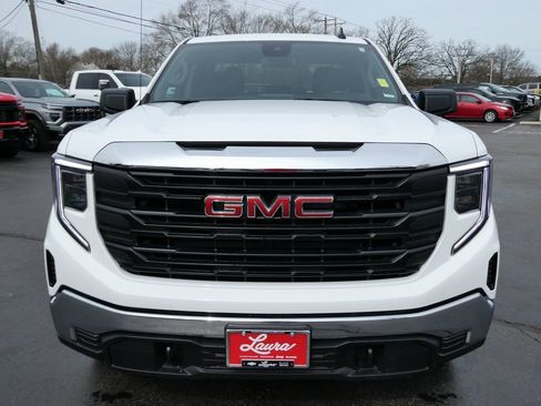 Certified 2025 GMC Sierra 1500 Pro w/ Pro Value Package image 9