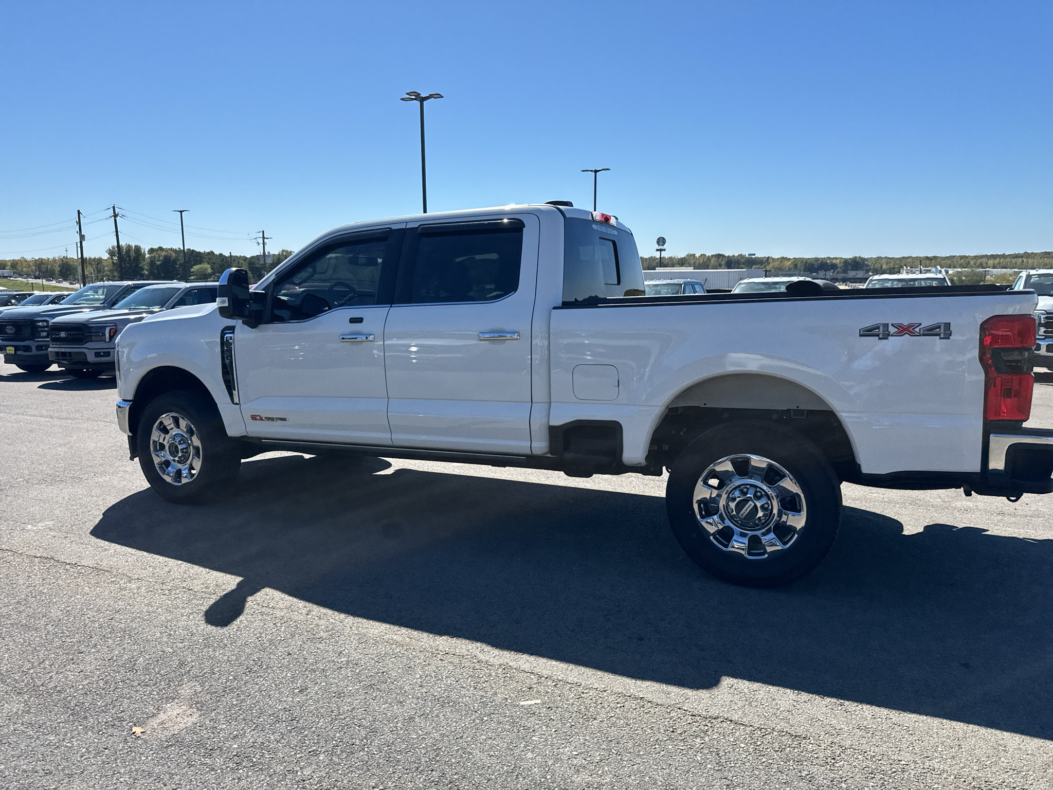 Certified 2025 Ford F250 Lariat w/ Lariat Ultimate Package AWD/4WD image 9