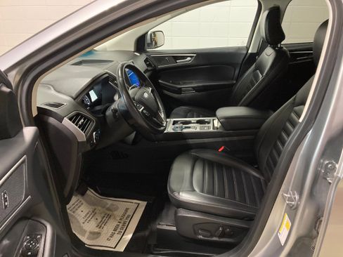 Used 2022 Ford Edge SEL w/ Convenience Package AWD/4WD image 19