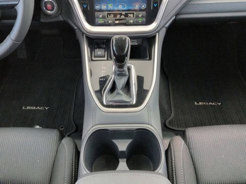 Used 2025 Subaru Legacy Premium AWD/4WD image 17