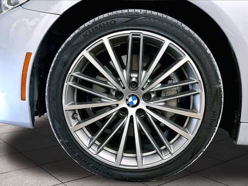 Used 2019 BMW 540i xDrive w/ Convenience Package AWD/4WD image 9