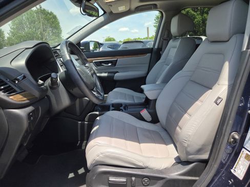 Used 2017 Honda CR-V Touring image 6