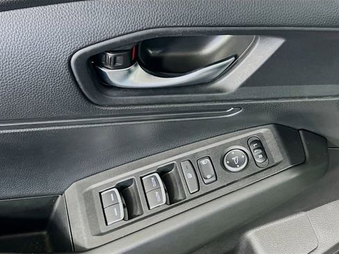 Used 2025 Honda Accord LX image 12