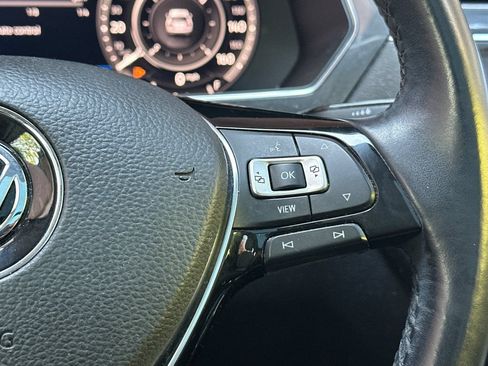 Used 2019 Volkswagen Tiguan SEL w/ 3rd Row Seat Package AWD/4WD image 33