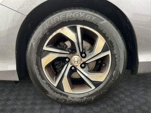 Used 2016 Honda Accord LX image 9