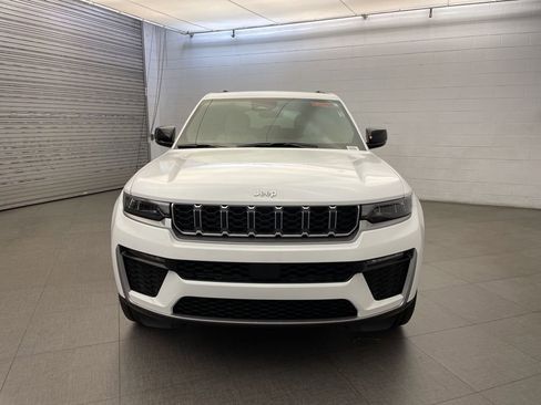 New 2026 Jeep Grand Cherokee Limited image 6