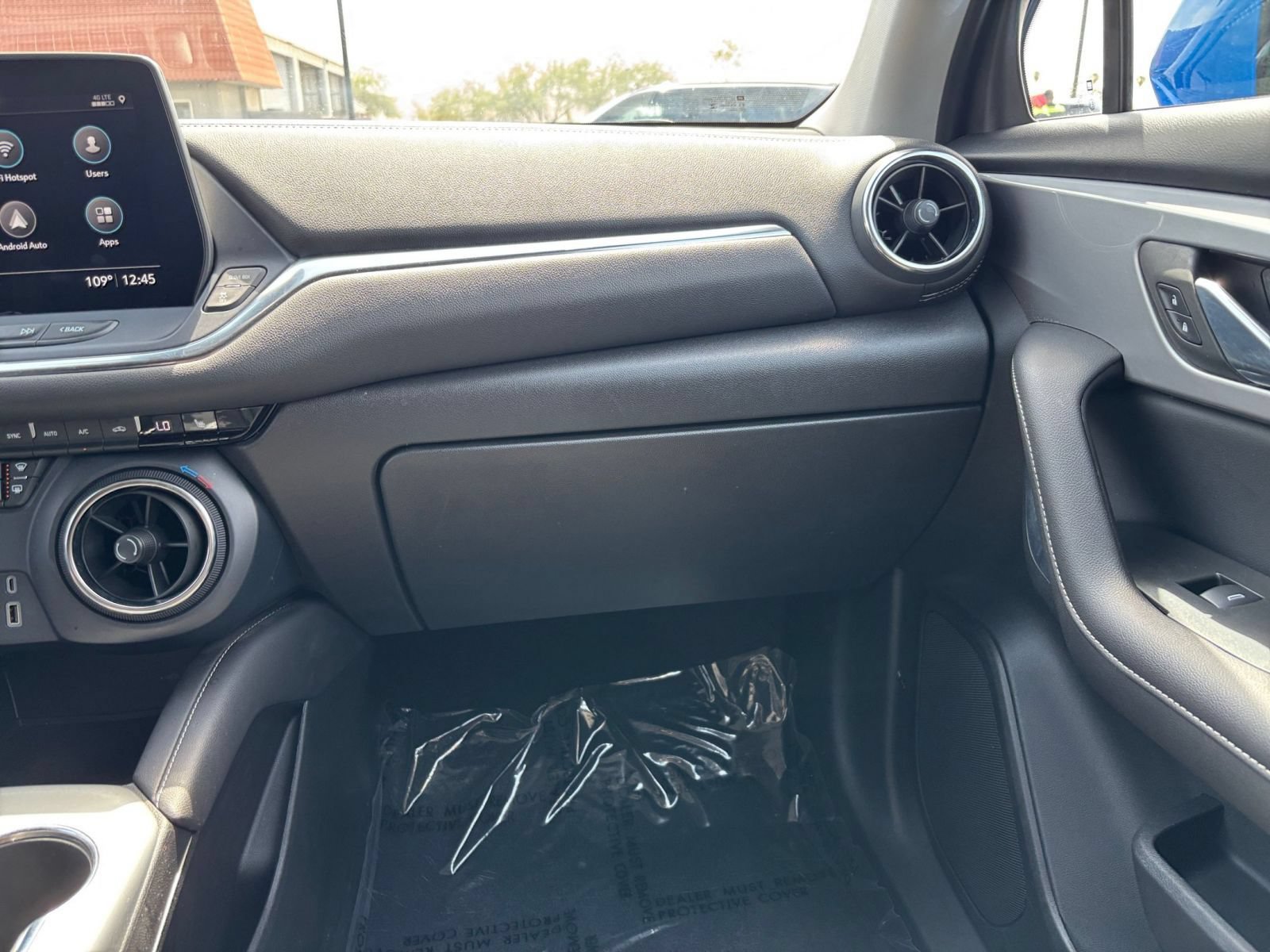 Used 2025 Chevrolet Blazer LT FWD image 35