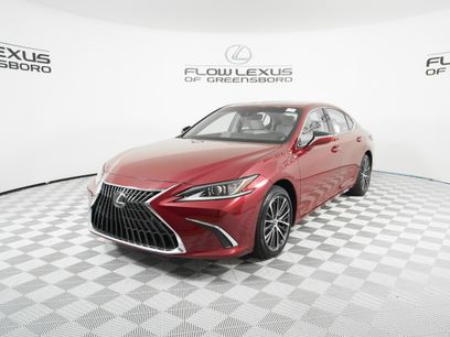 New 2025 Lexus ES 350 w/ Premium Package