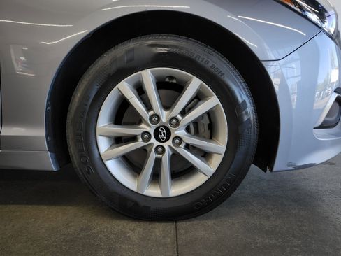 Used 2016 Hyundai Sonata SE w/ Cargo Package image 26