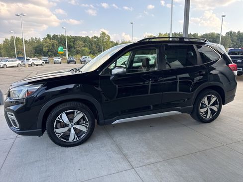 Used 2021 Subaru Forester Touring w/ Popular Package #2 image 4