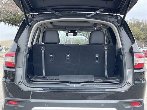 Certified 2024 Honda Pilot Touring image 28