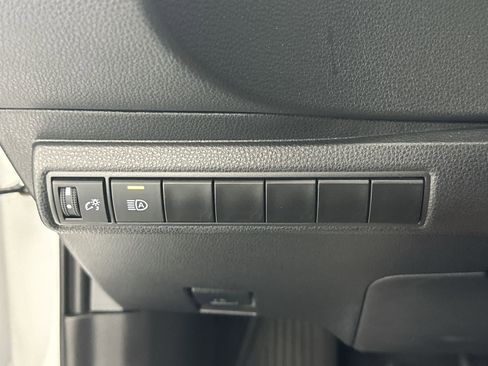 Used 2024 Toyota Corolla SE FWD image 21