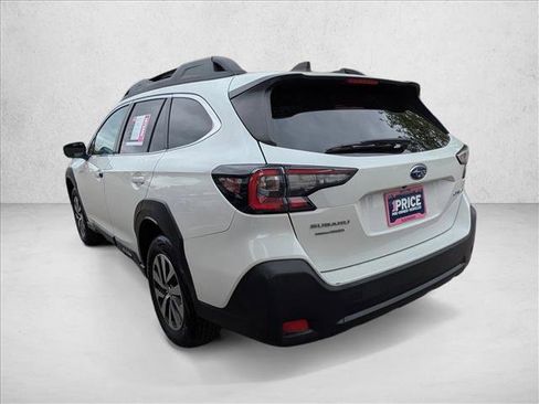 Used 2023 Subaru Outback Premium AWD/4WD image 7