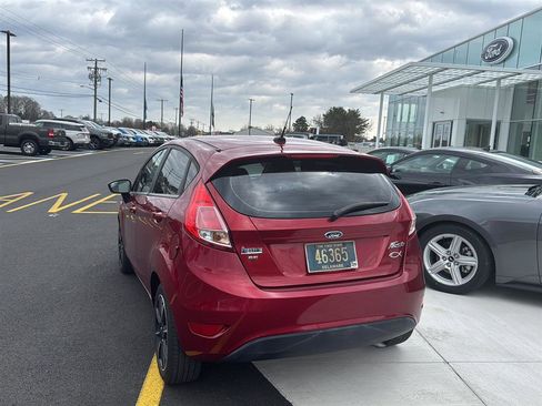 Used 2017 Ford Fiesta SE w/ Cold Weather Package image 12