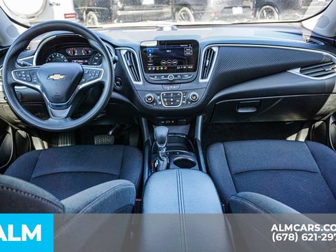 Used 2024 Chevrolet Malibu LT FWD image 25