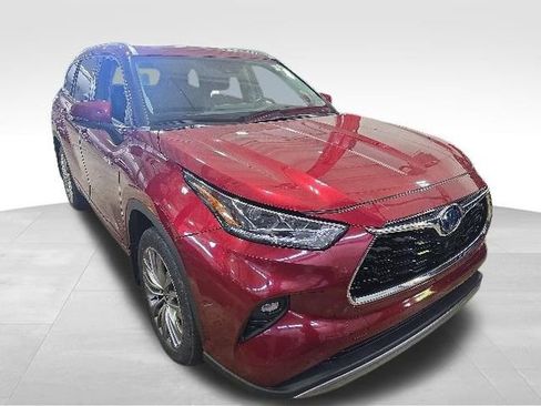 Used 2021 Toyota Highlander Platinum AWD/4WD image 8