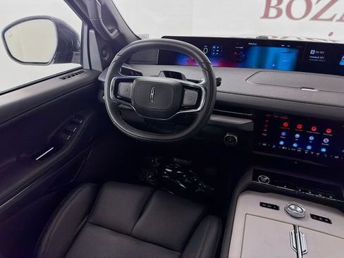 New 2026 Lincoln Navigator Reserve w/ Jet Appearance Package AWD/4WD image 24
