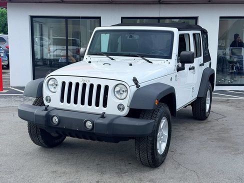 Used 2017 Jeep Wrangler Unlimited Sport w/ Quick Order Package 24S AWD/4WD image 10