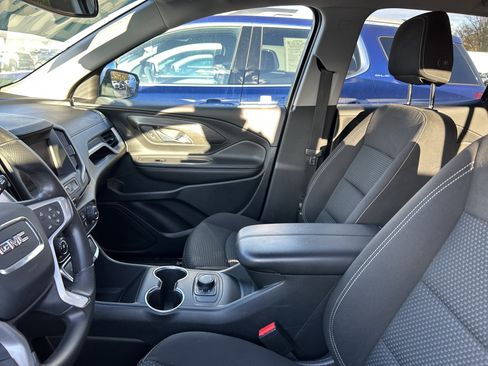 Used 2022 GMC Terrain SLE image 49