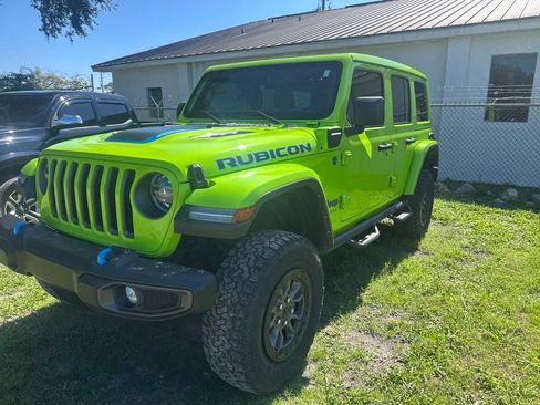 Used 2021 Jeep Wrangler Unlimited Rubicon 4xe w/ Cold Weather Group AWD/4WD image 2