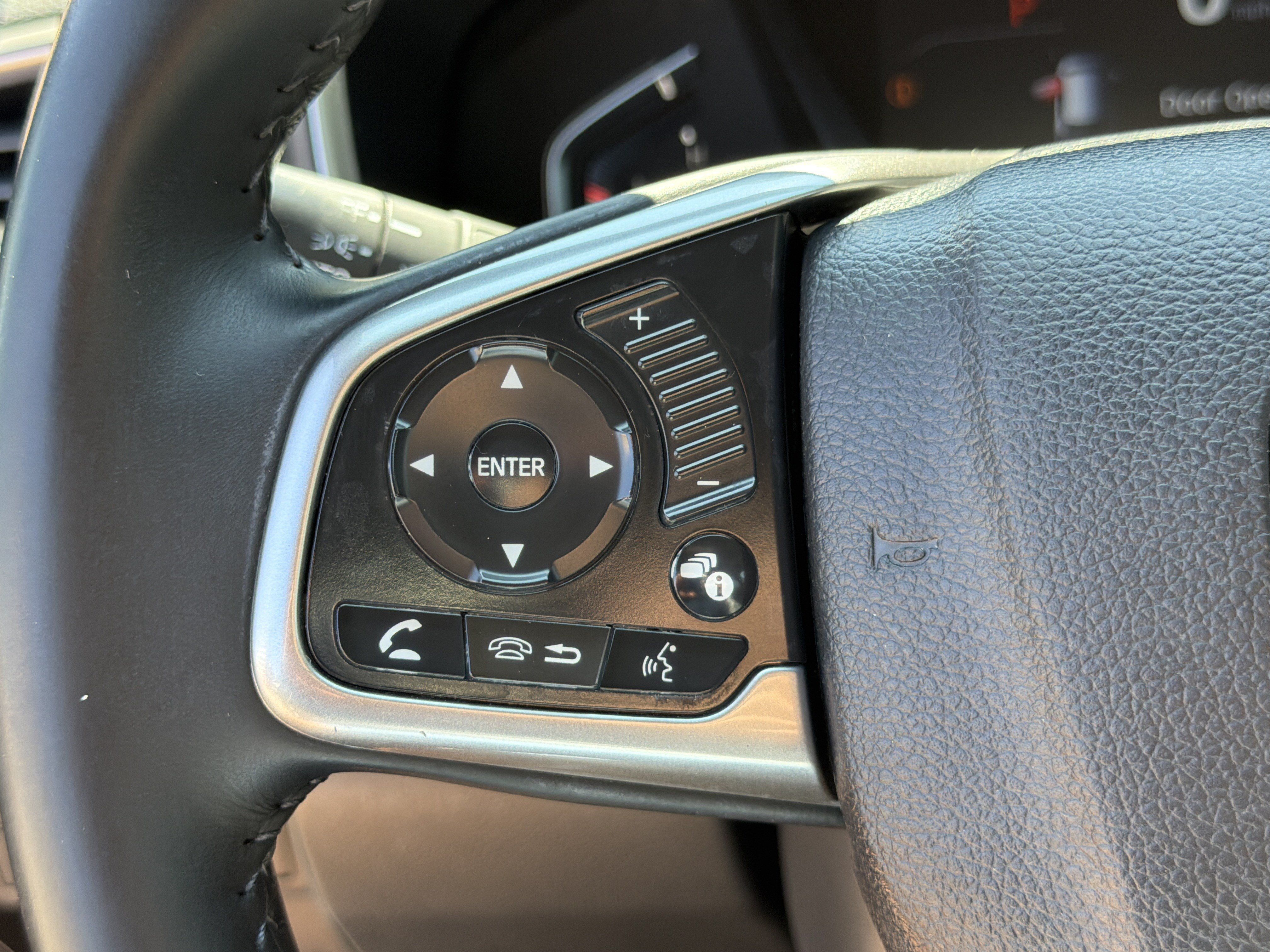 Used 2018 Honda CR-V EX-L image 25