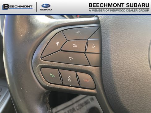 Used 2020 Jeep Cherokee Trailhawk image 13