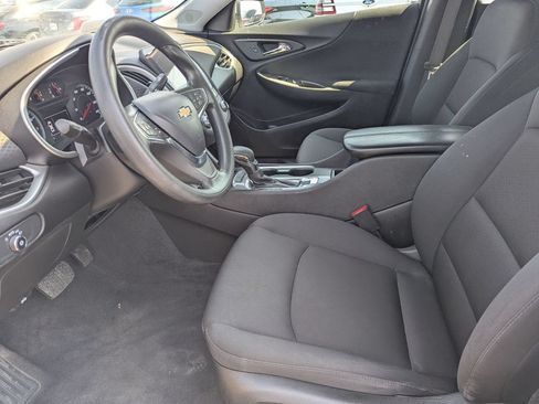 Used 2024 Chevrolet Malibu LT FWD image 25