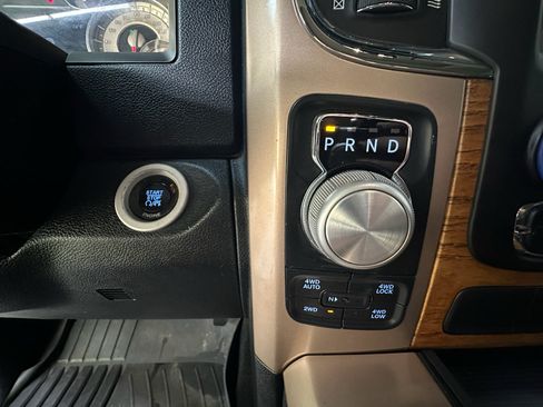 Used 2016 RAM 1500 Laramie Longhorn w/ Convenience Group AWD/4WD image 29