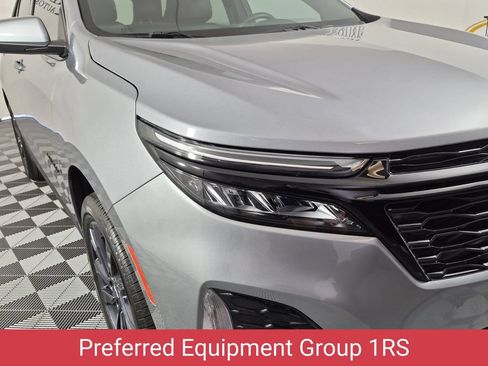 Certified 2024 Chevrolet Equinox RS AWD/4WD image 11