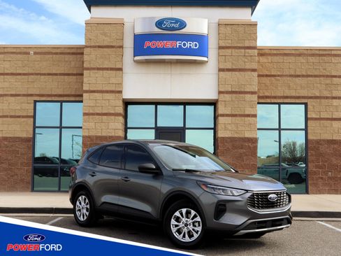 New 2026 Ford Escape Active w/ Tech Pack #1 FWD image 1
