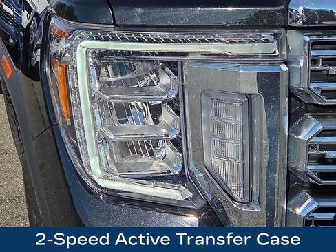 Used 2023 GMC Sierra 3500 Denali w/ Denali Black Diamond Edition image 12